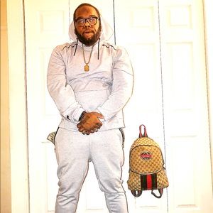 Meet your Posher, Glen